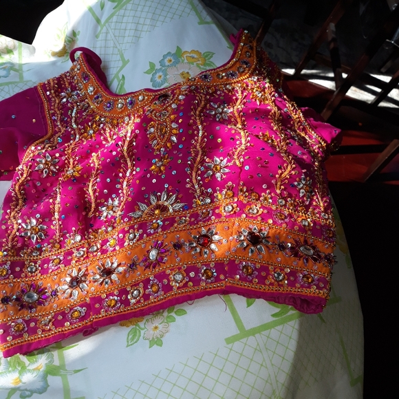 Skirt and Top - Picture 4 of 8